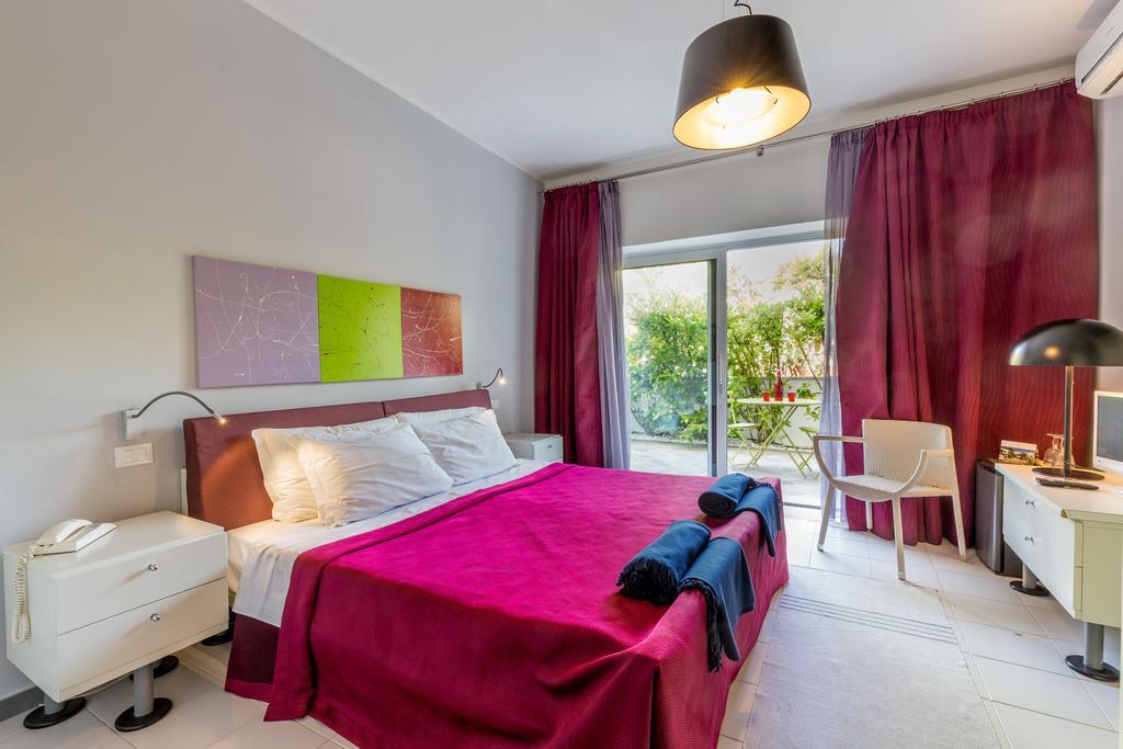 Hotel Residence Hibiscus La Caletta Dış mekan fotoğraf