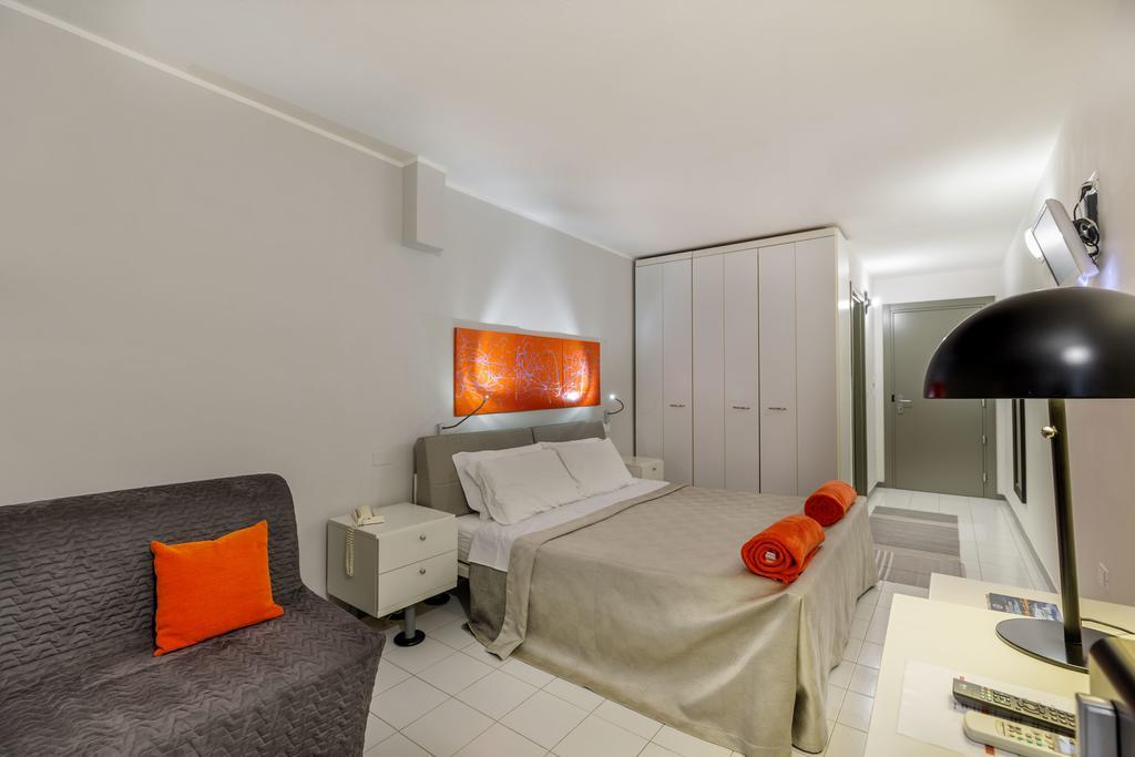 Hotel Residence Hibiscus La Caletta Dış mekan fotoğraf