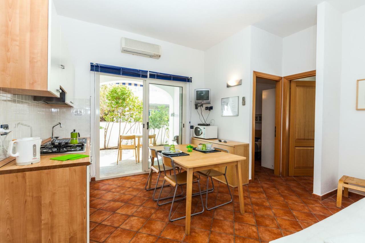 Hotel Residence Hibiscus La Caletta Dış mekan fotoğraf