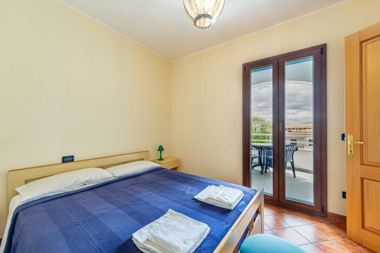 Hotel Residence Hibiscus La Caletta Oda fotoğraf